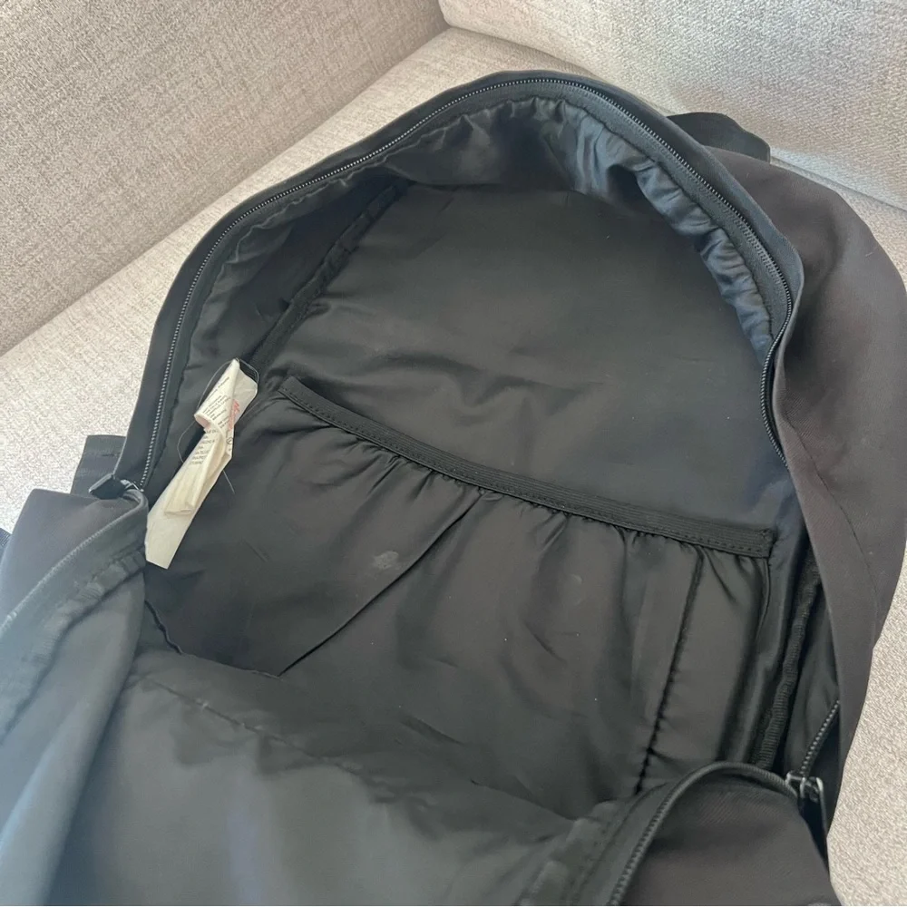 Neff Full Size Backpack - Picture 4 of 7